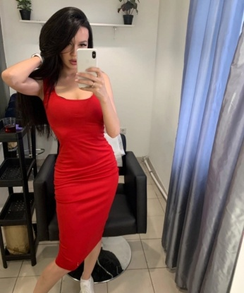 💋 Со мной ты окунешься в мир страсти и наслаждения, где каждая минута будет наполнена нежностью и желанием. Мои услуги всегда индивидуальны и максимально удовлетворят твои потребности и сексуальные фантазии. 🔥 Я уверена, что мои нежные руки и горячие губы оставят тебя в полном восторге. Открой для себя новые грани удовольствия, пригласив меня в свою интимную жизнь. Доверься мне и ты не пожалеешь! ✨ Мои фото и отзывы говорят сами за себя. Так что не медли, я жду встречи с тобой в Москве! 🌃 Милана